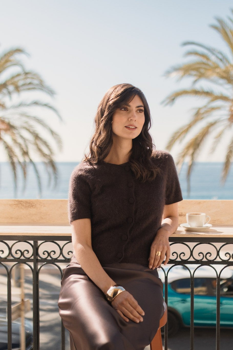 Lyhythihainen kashmirneuletakki, Dark chocolate