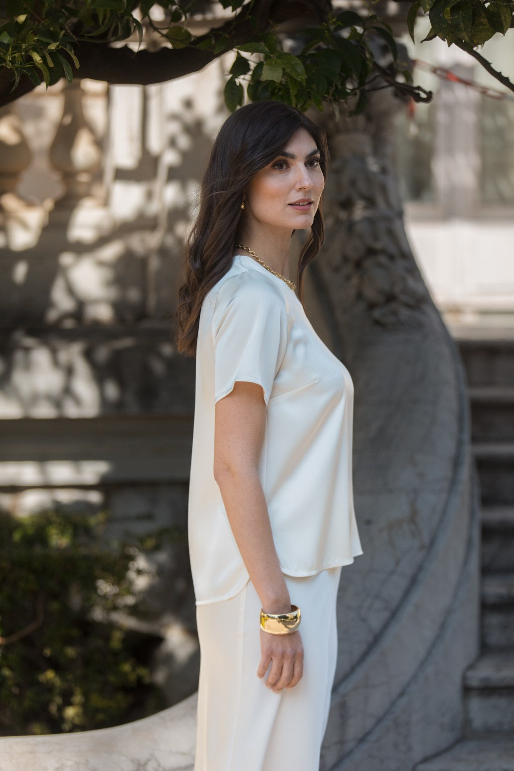 Lyhythihainen satiinipaita, Cream