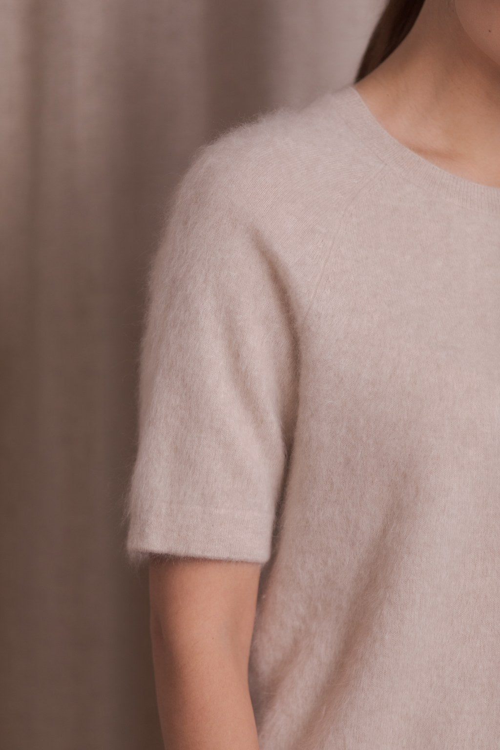 Lyhythihainen kashmirneule, Latte