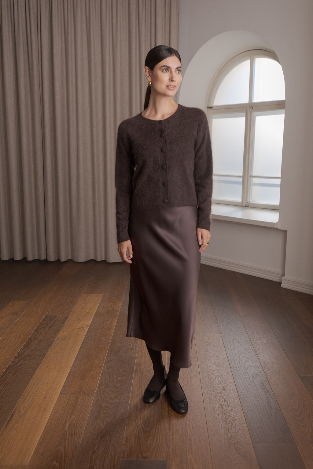 Pitkähihainen harjattu kashmirneuletakki, Dark chocolate