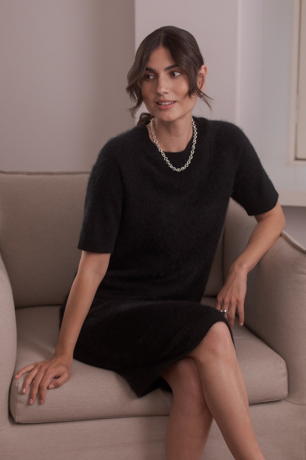 Polvipituinen kashmirhame, Black