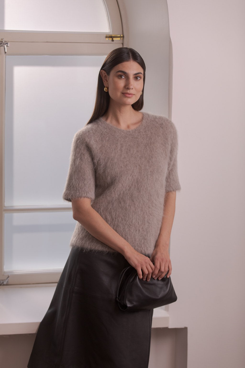 Lyhythihainen alpakkasekoiteneule, Greige