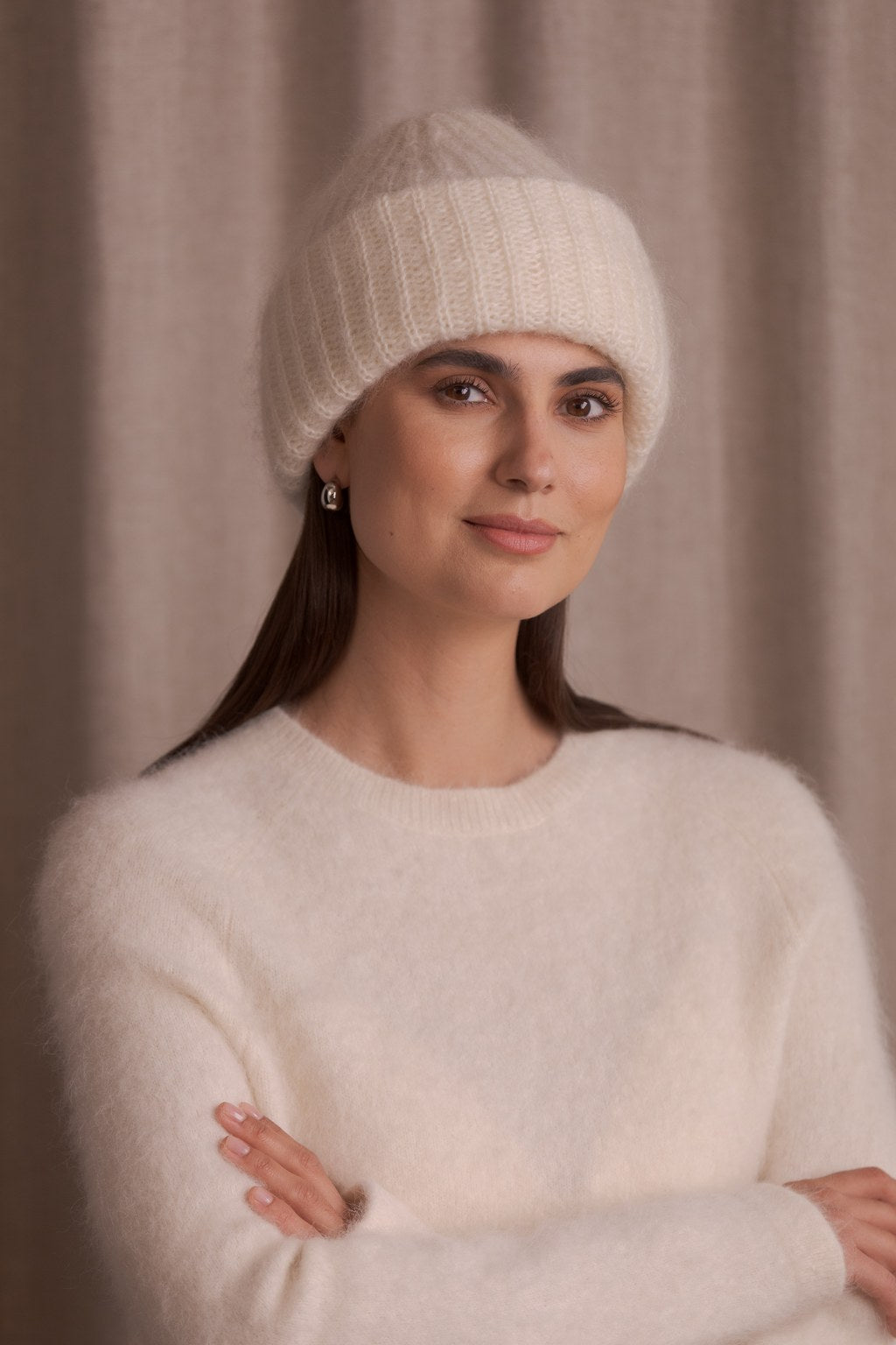 Paksu pipo kid mohair -sekoitteesta, Cream