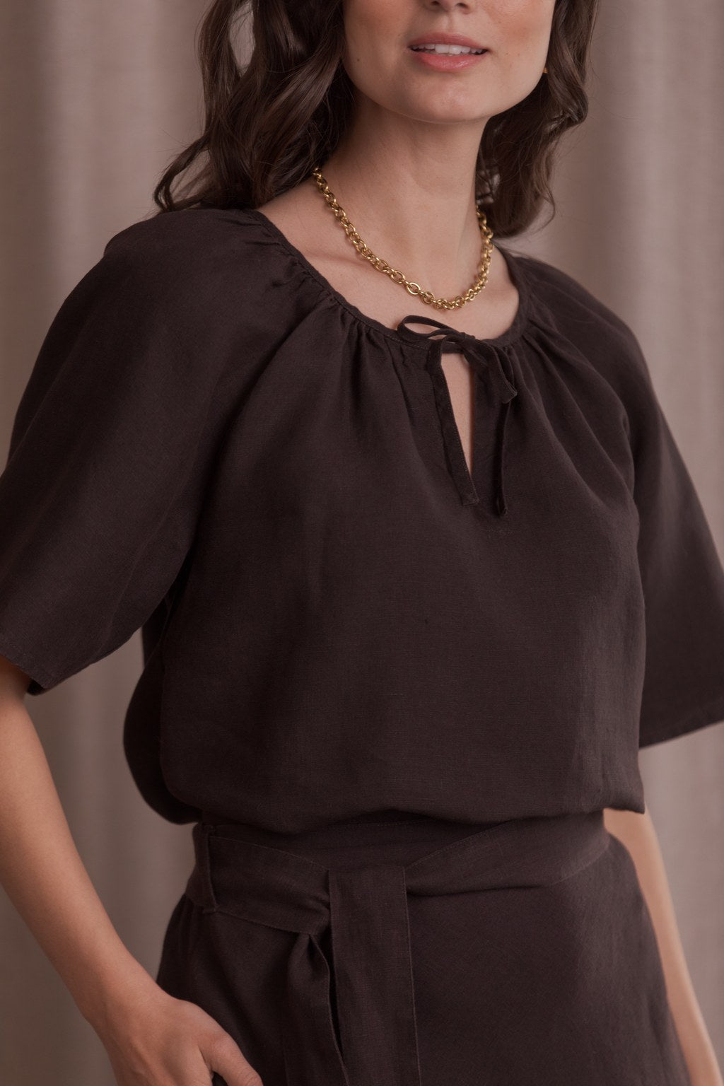 Kutistuuko pellava pesussa? – Vinkit pellavavaatteiden hoitoon