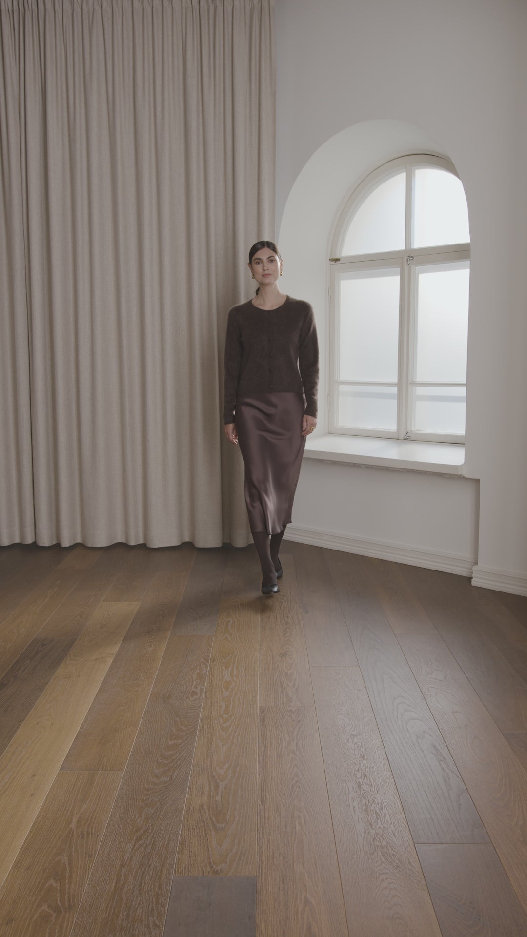 Pitkähihainen harjattu kashmirneuletakki, Dark chocolate